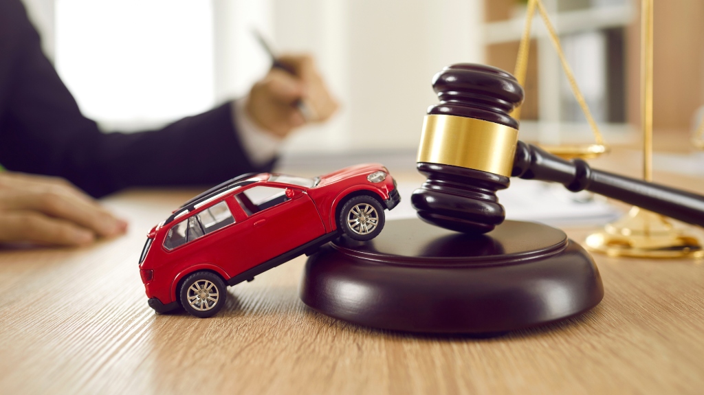 Should I Hire an Attorney After a Car Accident in Florida?